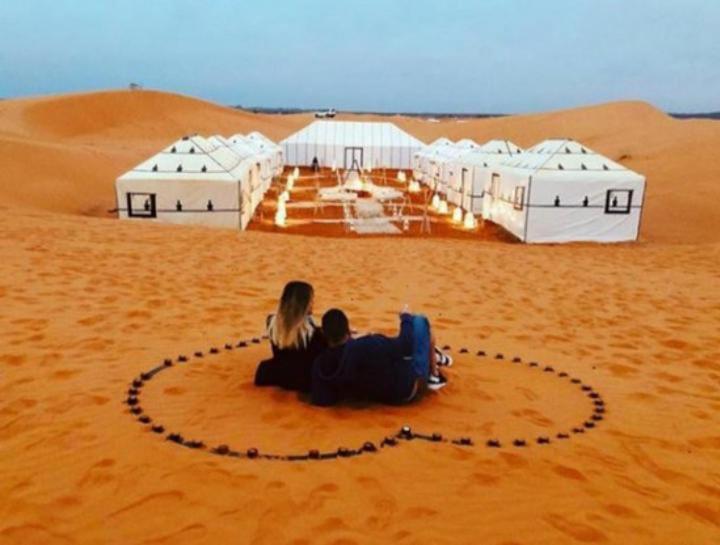 Merzouga Luxury Camp Buitenkant foto